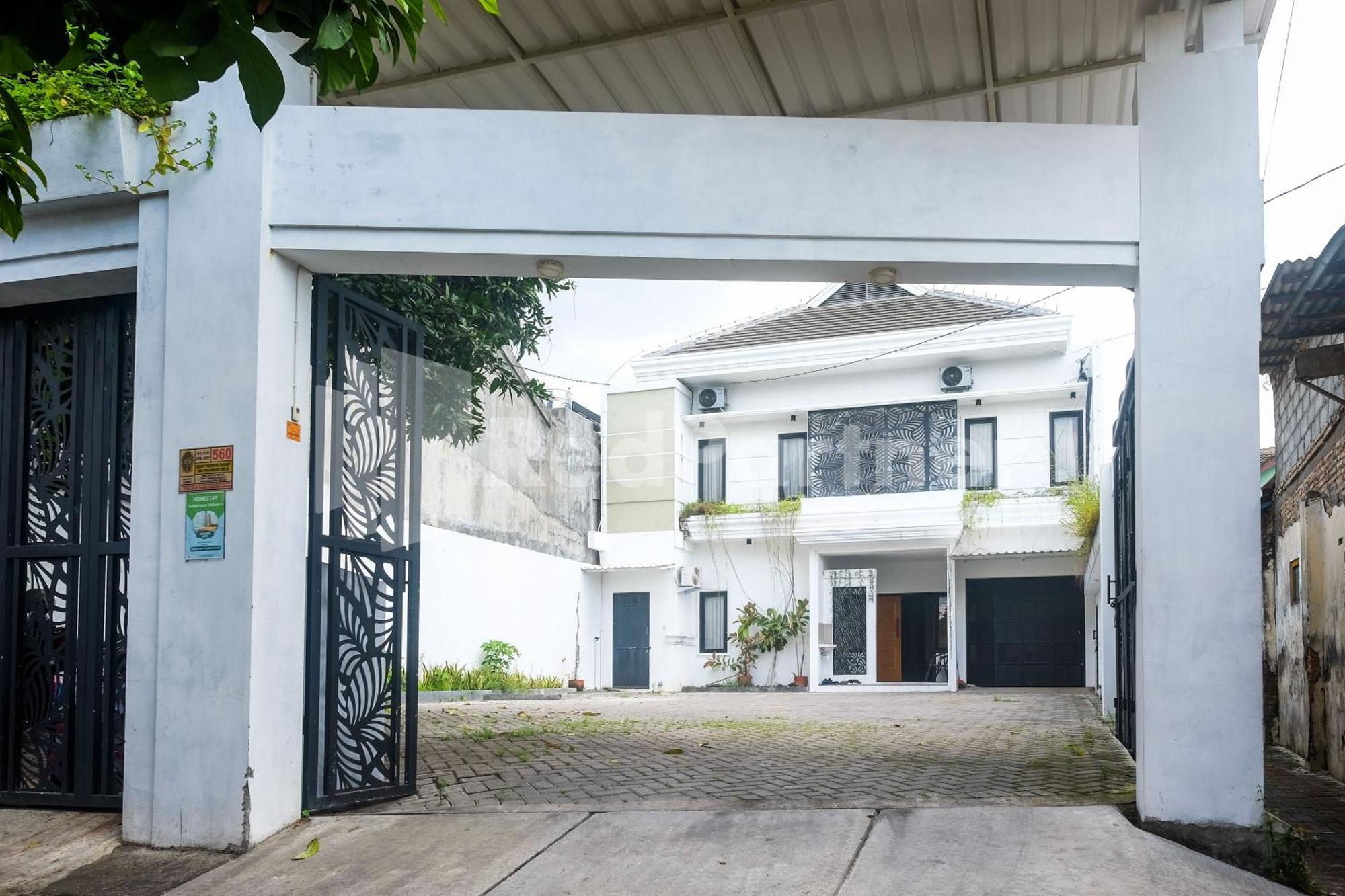 Rumah Daun Timoho Yogyakarta Redpartner Ngoại thất bức ảnh